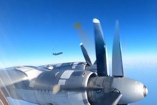 Japonské stíhačky vyprovodily jedenáct ruských a čínských letounů - Novinky